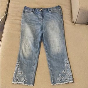 White House Black Market Capri Jeans 10